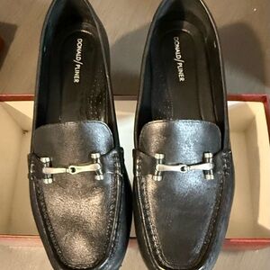 Donald J. Pliner Black Leather Loafers for women